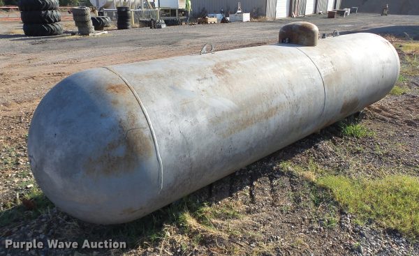 used 1000 Gallon Above Ground Propane Tank for sale